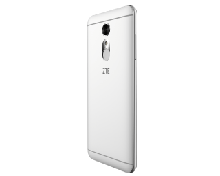 ZTE Blade A910