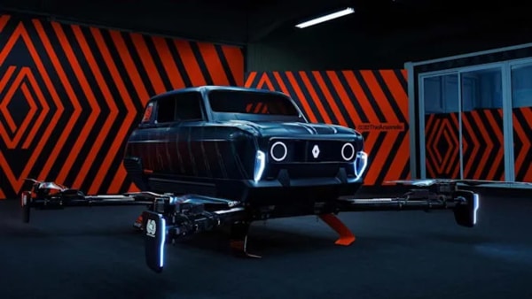 Flying Renault