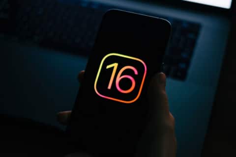 Apple iOS 16
