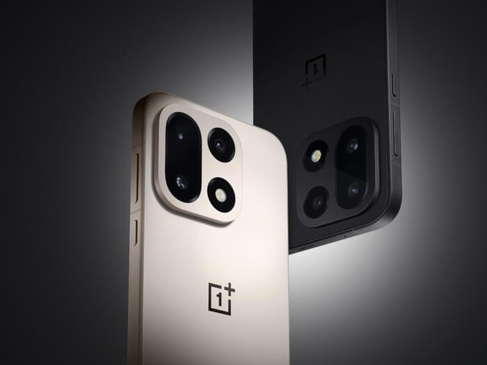 Two OnePlus 15 smartphones showcasing their rear camera design and colors